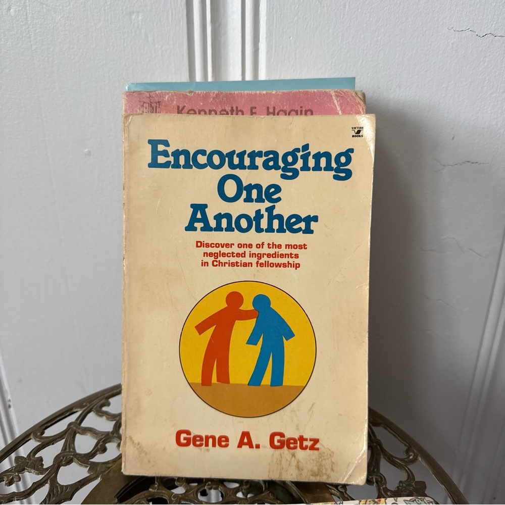 Christian Book Bundle Collection - Picture 5 of 11